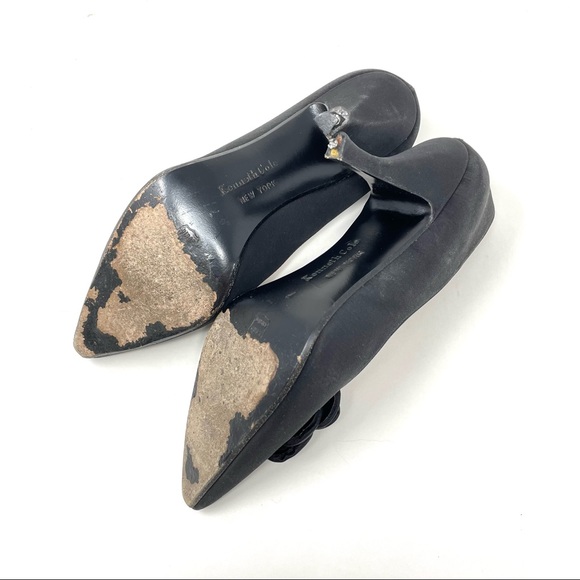 KENNETH COLE black satin heels - Picture 9 of 10